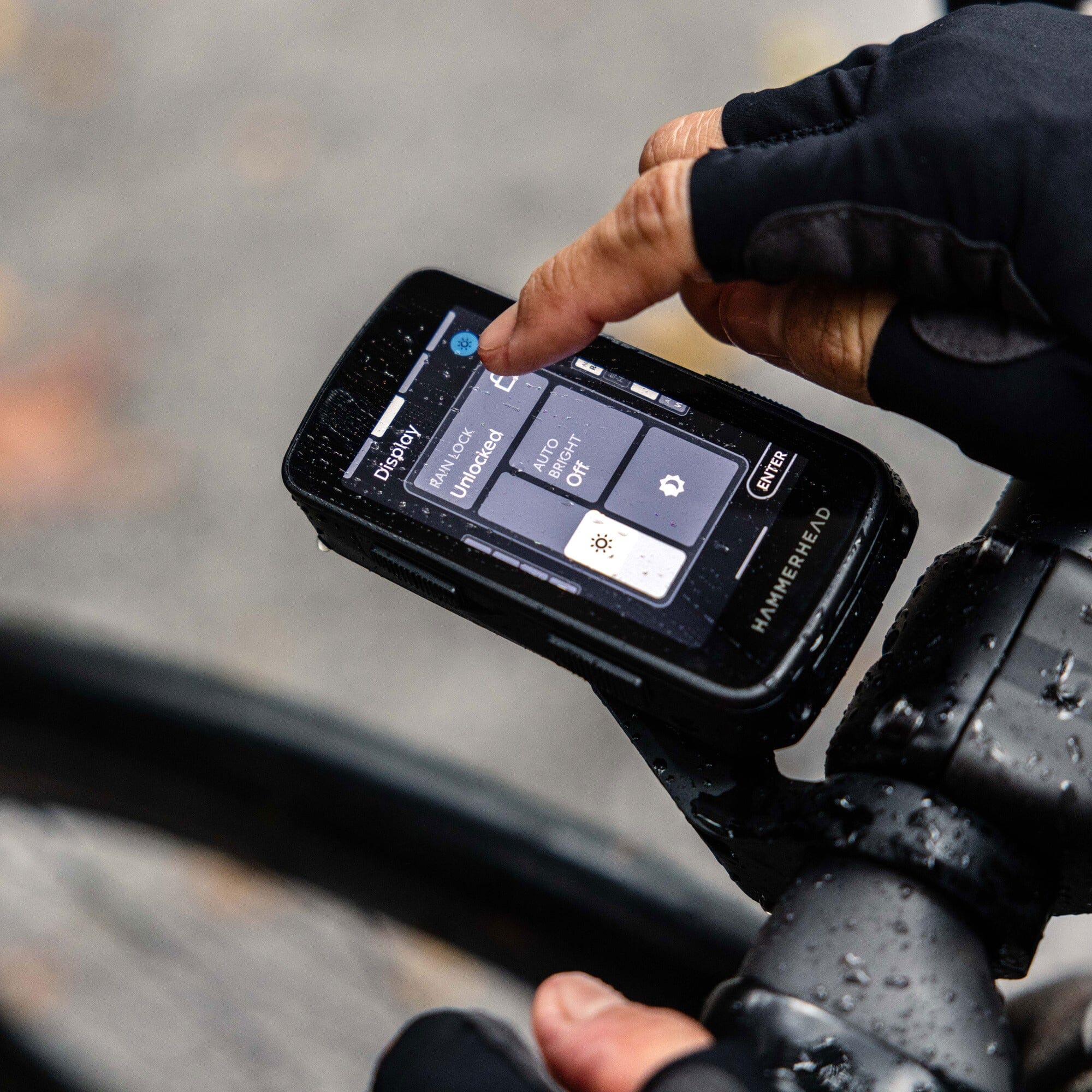 Karoo Shell: Black – Shop SRAM